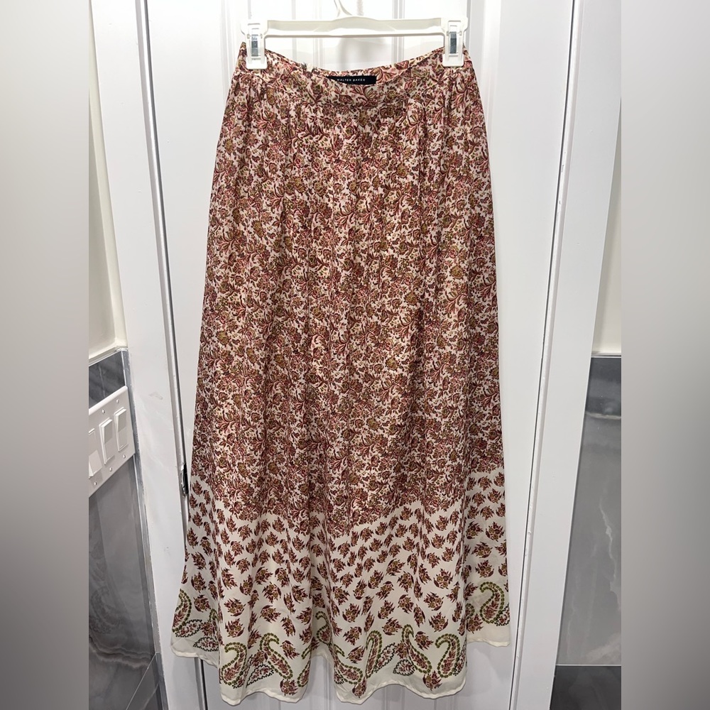 Walter Baker size 2 maxi pattern skirt